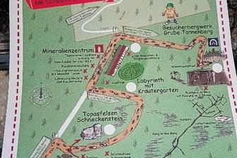 Neu für Familien: Schatzsuche am Schneckenstein - Die neue Schatzkarte für die Topaswelt am Schneckenstein.