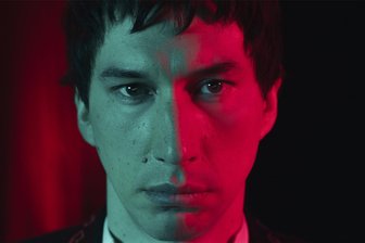 Neu im Kino: „Megalopolis“, „Never Let Go“ und ein dritter Teil der Reihe „Die Schule der magischen Tiere“ - Adam Driver als Cesar Catilina in einer Szene des Films „Megalopolis“.