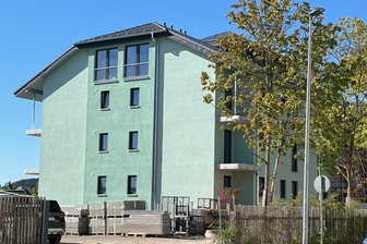 Neubau für Betreutes Wohnen in Oelsnitz: So haben Interessenten noch eine Chance - Das Betreute Wohnen des DRK-Kreisverbandes Oelsnitz entsteht an der Melanchthonstraße in Oelsnitz.