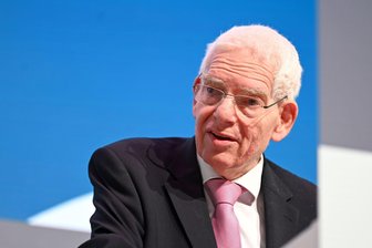 Neue Aktion gegen Antisemitismus rund ums DFB-Pokalfinale - Warnt vor Antisemitismus im Fußball: Josef Schuster, der Präsident des Zentralrats der Juden in Deutschland. (Archivbild)