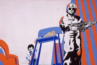 Neue Ausstellung in Chemnitz: Szenen aus dem falschen Leben - Selbstporträt in martialischer Pose: "Grandiose Aussichten", 1967, Kunstharz auf Leinwand, 140 x 190 cm, von Uwe Lausen. 