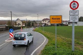 Neue Baustelle in Meerane: Ab Montag bleibt die Hauptstraße in Waldsachsen voll gesperrt - Ab Montag wird die Ortsdurchfahrt von Waldsachsen zur Sackgasse.