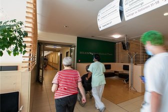 Neue Bereitschaftspraxen im Vogtland: Was Patienten jetzt wissen müssen - Der Zugang zur Portalpraxis in Plauen erfolgt über Haus 4. 