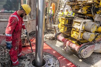 Neue Chance für Geothermie-Projekt: Heizen die Erzgebirger bald unterirdisch? - Die Wärme aus der Tiefe nutzen: Für diese Idee gibt es im Erzgebirge einen neuen Anlauf. Andere Bundesländer sind weiter: Im Bild eine Geothermiekraftwerk-Baustelle in Bayern.