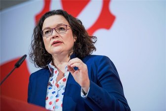 Neue Chefin der Bundesagentur für Arbeit vor großer Aufgabe bei knapper Kasse - Andrea Nahles - Designierte Chefin der Bundesagentur für Arbeit