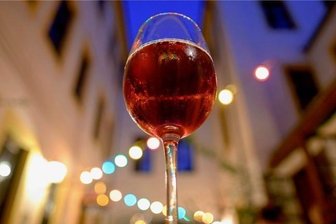 Neue Corona-Regeln: Vogtlandkreis hebt Alkoholverbot auf -