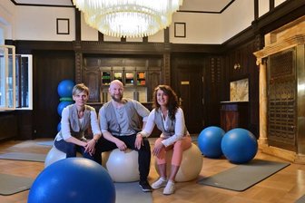 Neue Energie für alte Fabrikantenvilla - Die Villa Energy auf dem Sonnenberg ist kein Fitnessstudio, wie man es in Chemnitz kennt. Hier verwirklichen Katja Zickmann, Mathias Schwichtenberg und Peggy Maidorn (von links) ein ganzheitliches Konzept.