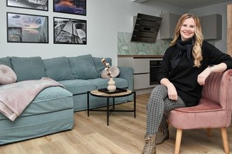 Neue Ferienwohnung als Liebeserklärung ans Vogtland - Jasmin Schubert und ihr Partner Peter Oehme betreiben die Ferienwohnung "Zur Wasserburg" in Sichtweite zur Talsperre Pirk. Mit Beginn des Dezembers startete die Vermietung. 