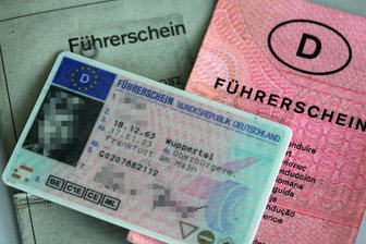 Neue Führerscheine gibt es bald auch im Osterzgebirge - Papierführerscheine müssen in EU-Kartenführerscheine getauscht werden. Die neuen Führerscheine können ab Mai auch in Rechenberg-Bienenmühle abgeholt werden.