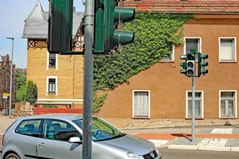 Neue Fußgängerampel in Crimmitschau geht bald in Betrieb - Laut Stadtverwaltung soll die neue Fußgängerampel an der Glauchauer Landstraße in absehbarer Zeit in Betrieb gehen. 