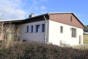 Neue Gebühren in Schöneck: So viel kostet Feiern ab April - Auch für das Bürgerhaus in Schilbach gelten ab April neue Nutzungsgebühren.