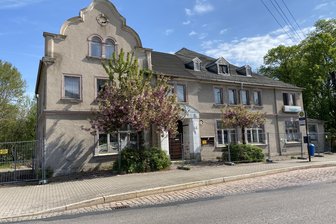 Neue Hoffnung für früheres Gasthaus „Goldener Löwe“ in Chemnitz-Rabenstein - Für den leerstehenden „Goldenen Löwe“ in Rabenstein liegt nun eine Baugenehmigung vor.