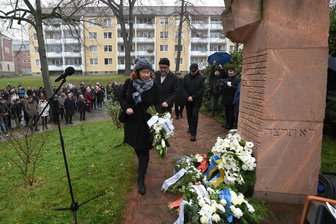 Neue Informationsstele soll an alte Chemnitzer Synagoge erinnern - Am Ort der alten Synagoge am Stephanplatz wird am Donnerstag eine neue Stele eingeweiht.