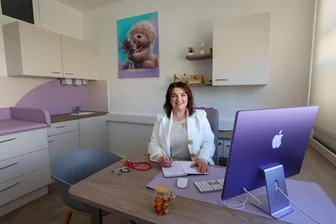 Neue Kinderärztin im Ärztehaus in Hohenstein-Ernstthal - Kinderärztin Yana Ovdii hat eine Praxis in der Südstraße 14 in Hohenstein-Ernstthal eröffnet.