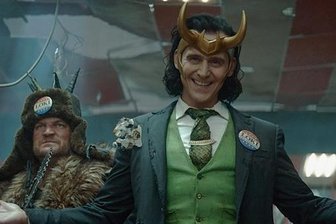 Neue Marvel-Serie holt Schurke Loki zurück: Der Gott des Geschnetzels - Hintersinnig-finsterer Gott des Schabernacks: Tom Hiddleston (Mitte).