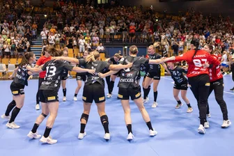 Neue Namen, neue Banden, alte Ausgangslage: Das fällt vor dem ersten Heimspiel des BSV Sachsen Zwickau auf - In der vergangenen Saison jubelte der BSV Sachsen Zwickau überraschend nach dem Heimspiel gegen die HSG Blomberg-Lippe.
