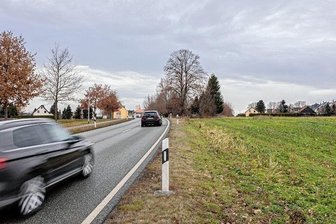 Neue Pläne für Einkaufszentrum in Treuen - An der Perlaser Straße, zwischen Norma und Umgehungsstraße, ist ein Einkaufszentrum mit Rewe-, Lidl- und Drogerie-Markt geplant.