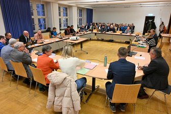 Neue Regeln im Chemnitzer Rathaus: So reagieren jetzt die anderen Parteien auf den Zoff in der AfD - Neue Schulen für Chemnitz, Kita-Schließungen, Geld für Vereine: Ein Großteil der politischen Beratungen findet in den Fachausschüssen des Stadtrates statt.
