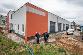 Neue Rettungswache am Krankenhaus Mittweida: Blick ins Innere möglich - 