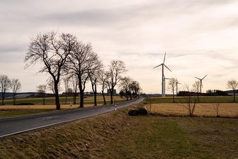 Neue Riesen-Windräder: Sechs Fragen an das Landratsamt Mittelsachsen zu Genehmigung und Entsorgung - Windräder auf der Voigtsdorfer Höhe bei Dorfchemnitz.