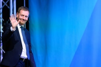 Neue Sonntagsfrage für Landtagswahl in Sachsen: CDU vor der AfD, BSW zweistellig - Die von Ministerpräsident Michael Kretschmer (CDU) angeführte Landespartei könnte demnach mit 34 Prozent rechnen, wenn die Wahl jetzt und nicht erst am 1. September anstünde.
