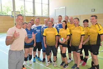 Neue Turnhalle für 6,4 Millionen Euro im Erzgebirge eingeweiht - 