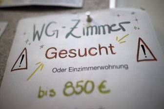 Neue Zahlen: So viel kosten WG-Zimmer in sächsischen Studentenstädten - Bei 850 € liegen die WG-Zimmerpreise in Sachsen noch nicht. Doch auch hier steigen die Preise teilweise rasant.