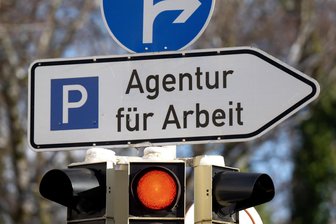 Neue Zahlen: Wie sich die deutsche Wirtschaftskrise auf den Arbeitsmarkt in Sachsen auswirkt - Der Arbeitsmarkt in Deutschland schwächelt.