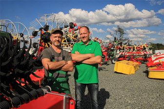 Neuensalz: Baywa-Servicezentrum öffnet an neuem Standort - Sind von Anfang an dabei: Standort- und Werkstattleiter Thomas Graichen (rechts) und der stellvertretenden Werkstattleiter Lars Stöhr.