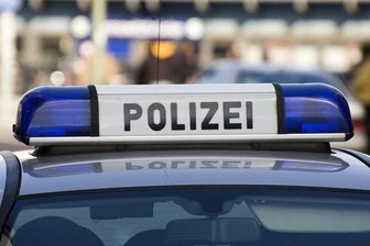 Neuensalz: Streife löscht brennenden Laster - 