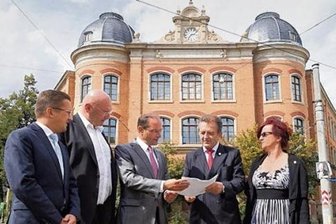 Neuer Anlauf für Verkauf des früheren Georgengymnasiums - 2014 wurden noch große Pläne für das Schulhaus geschmiedet. Das Projekt ist jetzt vom Tisch.