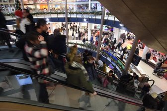 Neuer Anlauf im Streit um verkaufsoffene Sonntage in Chemnitz - Verkaufsoffene Sonntage bescheren dem Einzelhandel oft volle Häuser, gerade in der Vorweihnachtszeit. Doch die Anforderungen der Gerichte an die erforderlichen Anlässe sind beträchtlich.