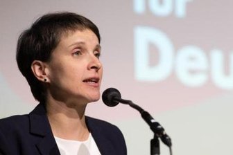 Neuer Antrag von Petry: AfD-Chefin will Abgrenzung nach rechts -