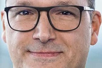 Neuer Chefarzt in der Neurochirurgie -