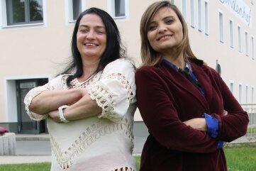 Neuer Frauentreff kommt zusammen - Nancy Ehnert und Becky Hellwig (v. l.) sind die Initiatorinnen des neuen Frauentreffs in Leubsdorf. 