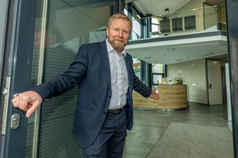Neuer Glanz für Falkenstein: Hier baut die Stadt in diesem Jahr - Bürgermeister Marco Siegemund verrät, wie es in diesem Jahr mit dem Großprojekt Bahnhofsanierung und den kleineren Vorhaben in Falkenstein weitergeht.