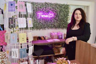 Neuer Laden für Schönes auf dem Chemnitzer Kaßberg - Jasmin Rössel in ihrem neuen Geschäft "Femen Design" auf dem Kaßberg.