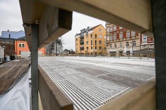 Neuer Lockdown? Bangen um Eisbahn in Limbach-Oberfrohna - Alles ist bereit, nur die Eisfläche fehlt noch. Doch ob in Limbach-Oberfrohna ab kommender Woche Schlittschuh gelaufen werden kann, hängt davon ab, ob es einen neuen Lockdown gibt. 