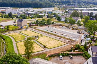 Neuer Park wird sichtbar - Foto der neu entstehenden Parkanlage in Olbernhau-Grünthal.