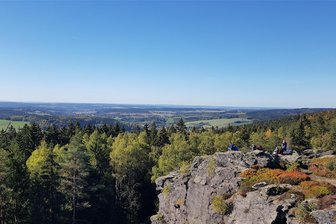 Neuer Traumpfad im Vogtland - Der weite Blick vom Hohen Stein zählt zu den Höhepunkten des Elstergebirgsweges.