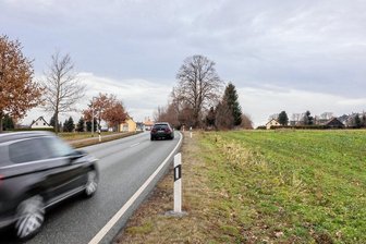 Neues Einkaufszentrum in Treuen: Weshalb Lidl statt Aldi einen Markt eröffnen will - An der Perlaser Straße, zwischen Norma und Umgehungsstraße, ist ein Einkaufszentrum mit Rewe-, Lidl- und Drogerie-Markt geplant.
