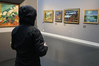 Neues Escape Game in Zwickau: Spielerische Jagd nach Gemäldedieb macht Lust auf die Stadt - So geht es los: Irgendwer klaut irgendein Pechstein-Bild aus den Zwickauer Kunstsammlungen. Die Täterjagd soll ein diebisches Vergnügen werden.