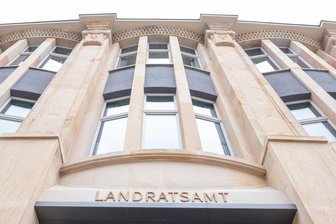 Neues Fördergeld für Demokratieprojekte: Aufruf im Vogtland - Aus dem Landratsamt wird über neue Fördermöglichkeiten informiert.