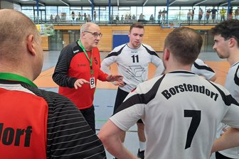 Neues Jahr soll Borstendorfs Handballern neues Glück bescheren - Der Borstendorfer Trainer Ulf Ender hadert in dieser Saison mit dem bisherigen Verletzungspech seiner Mannschaft.