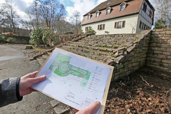 Neues Leben für Lost Place überm Ärztehaus Planitz: Stadt plant Comeback für Parkterrasse aus den frühen 30ern - Die Pläne sind gezeichnet. Stimmt der Bauausschuss zu, kann hier im Sommer gebaut werden.