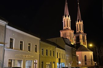 Neues Musical in Oelsnitz: So können Kinder und Jugendliche mitmachen - In der Jakobikirche Oelsnitz wird nach einer Probewoche in den Ferien das Musical „David wird König" aufgeführt.