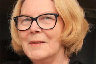 Neues Rezeptbuch erscheint mit Verspätung - Maria Reinhardt - Ortschronistin