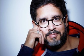Neues Satire-Buch von Hasnain Kazim: Wie die Islamisierung gelingt - Hasnain Kazim hat ein satirisches Buch über die Islamisierung des Abendlandes geschrieben.