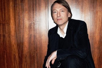 Neues Soloalbum von Jochen Distelmeyer - Perplex: Jochen Distelmeyer. 