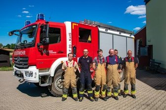 Neues Team für Brandeinsatz startet - Auf dem Weg ins Brandgebiet in der Sächsischen Schweiz machten sich am gestrigen Sonntag Feuerwehrleute vom Feuerwehrgerätehaus Oberdorf aus. 